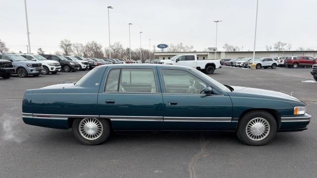 1995 Cadillac DeVille Base