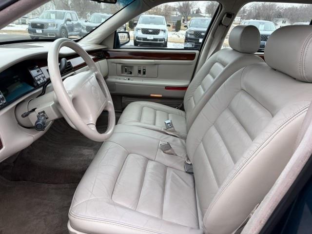 1995 Cadillac DeVille - $4,909