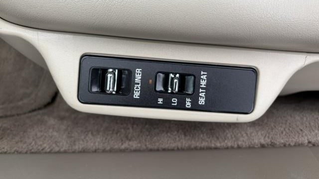 1995 Cadillac DeVille Base