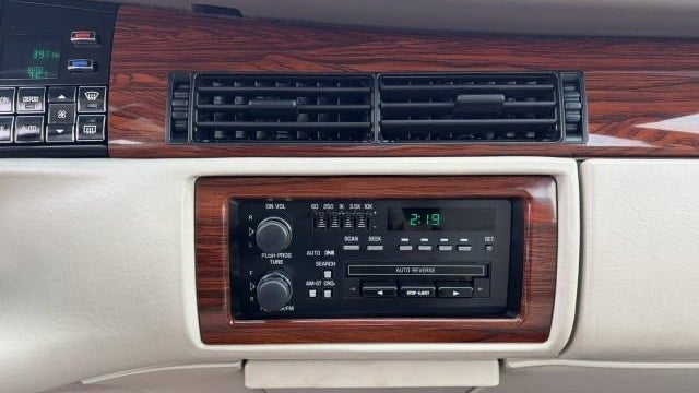 1995 Cadillac DeVille Base