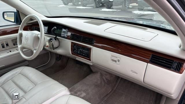 1995 Cadillac DeVille Base