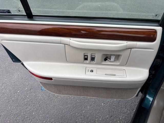 1995 Cadillac DeVille - $4,909