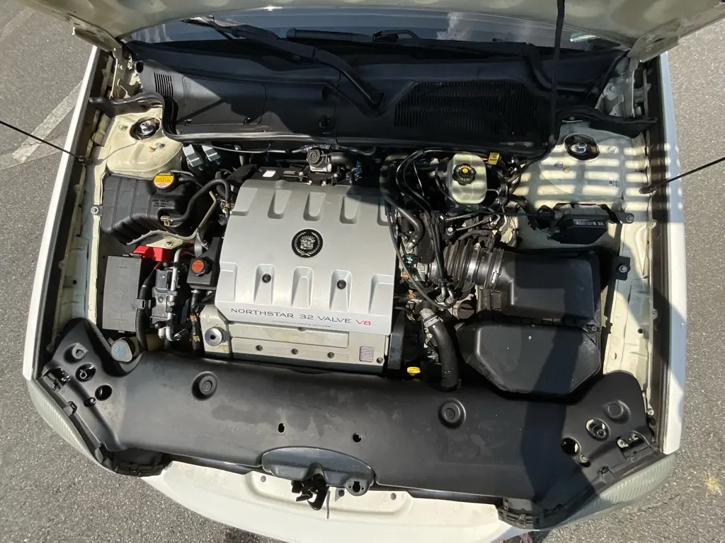 2000 Cadillac DeVille - $3,985