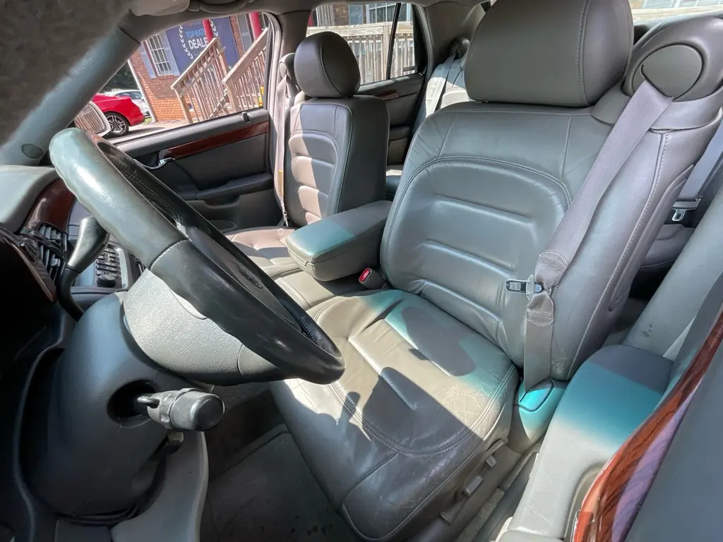 2000 Cadillac DeVille - $3,985
