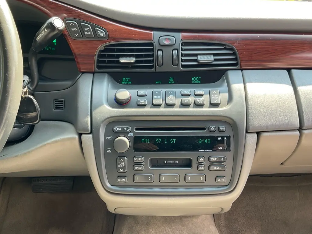 2000 Cadillac DeVille - $3,985