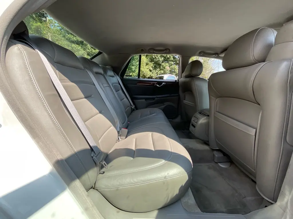 2000 Cadillac DeVille - $3,985