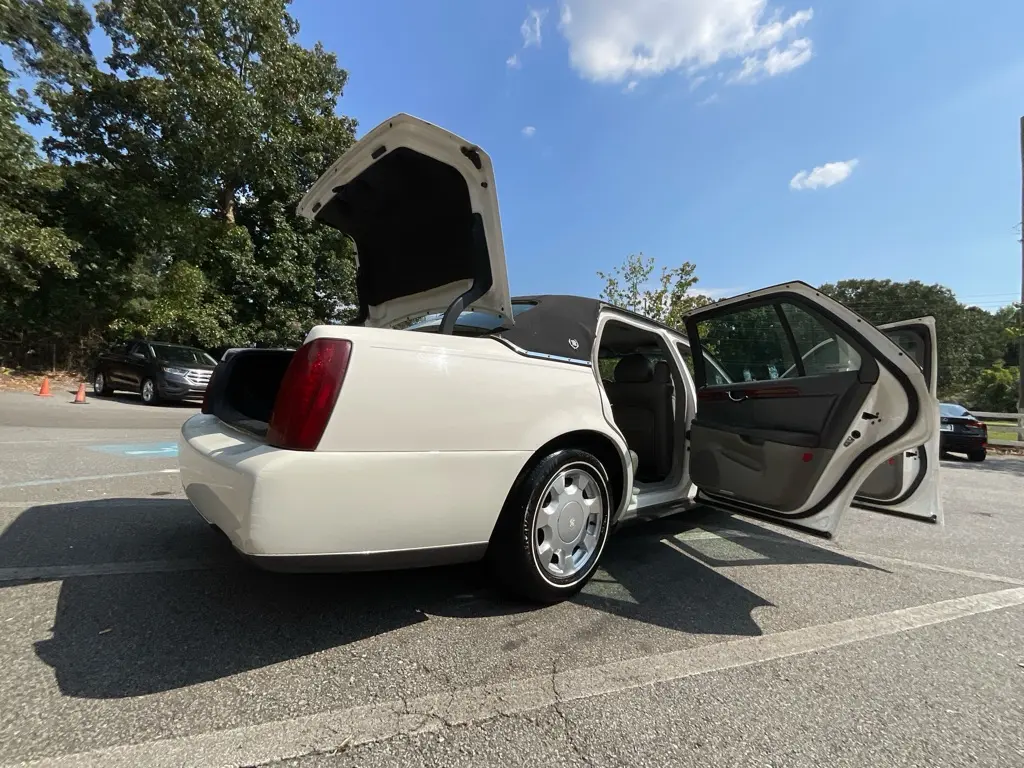 2000 Cadillac DeVille - $3,985
