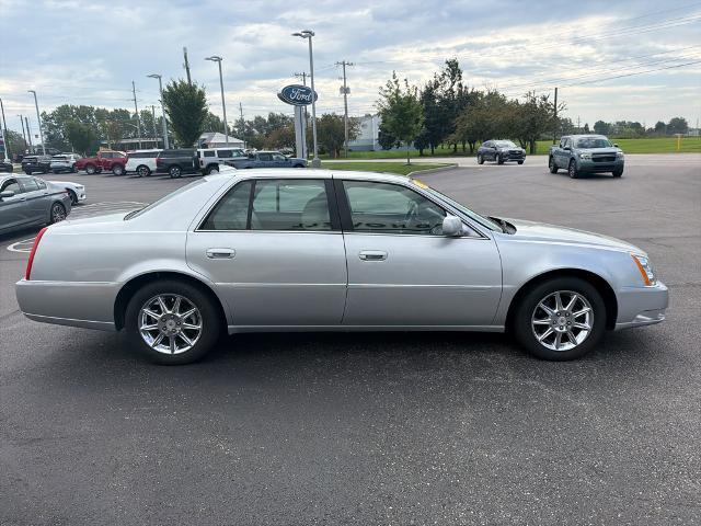 2010 Cadillac DTS - $7,991
