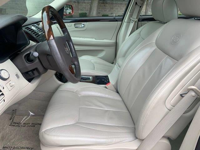 2010 Cadillac DTS