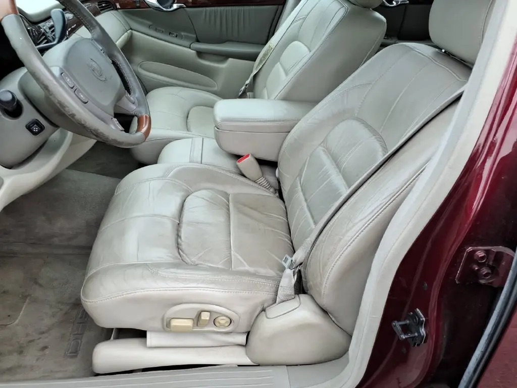 2001 Cadillac DeVille - $3,988