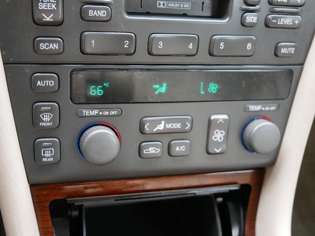 2000 Cadillac Seville - $3,987