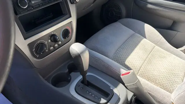 2006 Saturn Ion 3