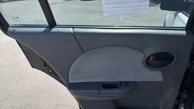 2006 Saturn Ion 3