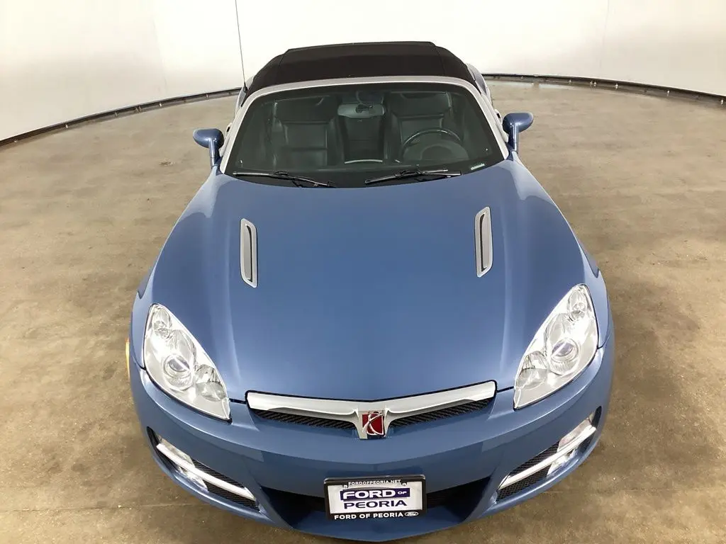 2007 Saturn SKY - $16,901