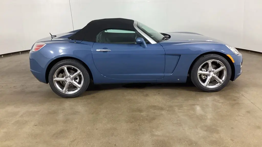 2007 Saturn SKY Base