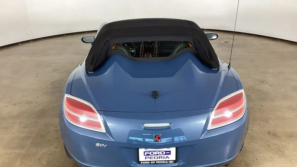 2007 Saturn SKY Base