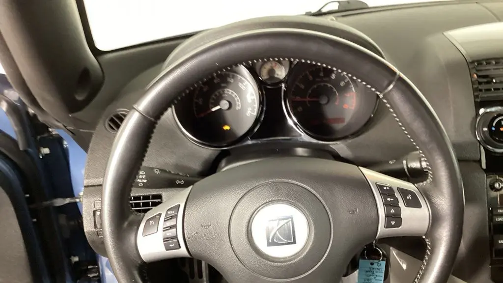 2007 Saturn SKY Base