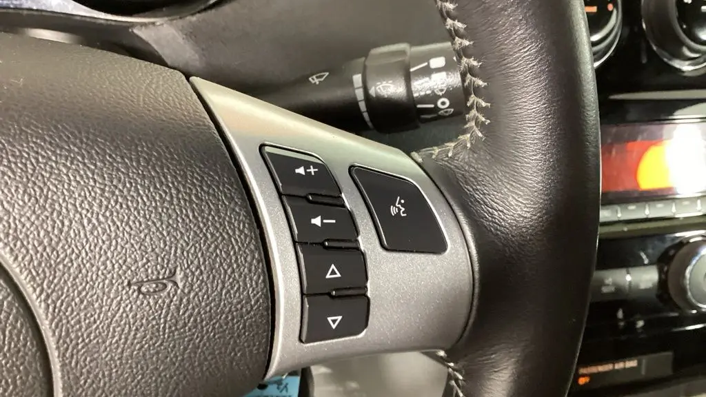 2007 Saturn SKY Base