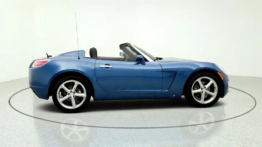 2007 Saturn SKY - $11,495