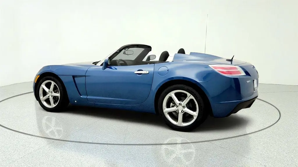 2007 Saturn SKY - $11,495
