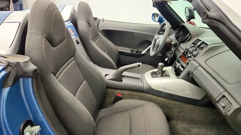 2007 Saturn SKY - $11,495