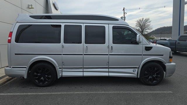 2021 Chevrolet Express LS 2500