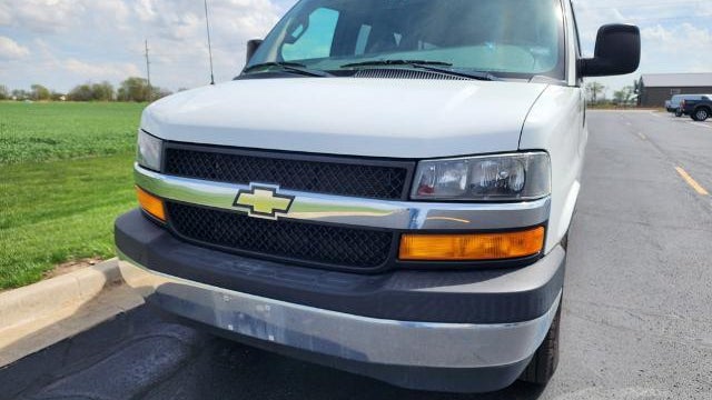 2017 Chevrolet Express LS 2500
