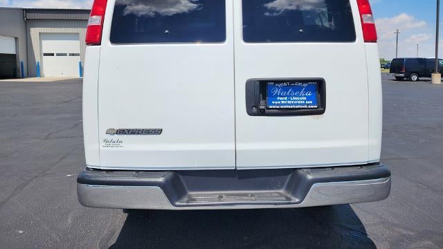 2017 Chevrolet Express LS 2500