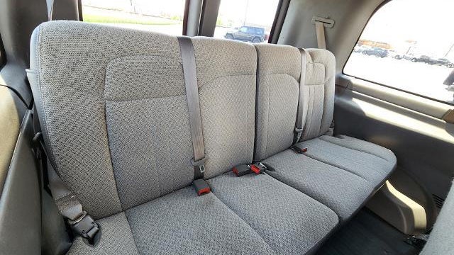 2017 Chevrolet Express LS 2500