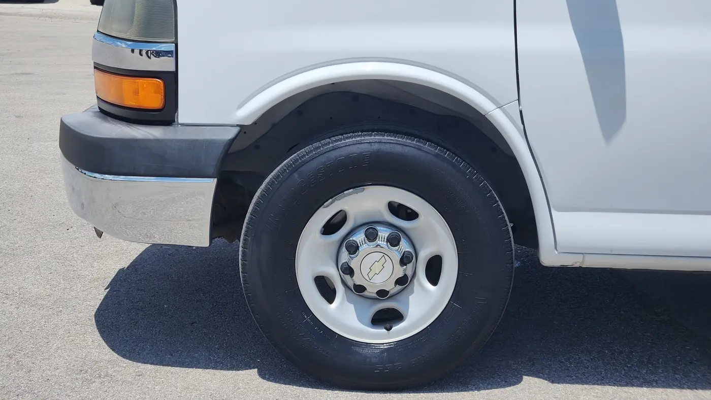 2013 Chevrolet Express LT 3500
