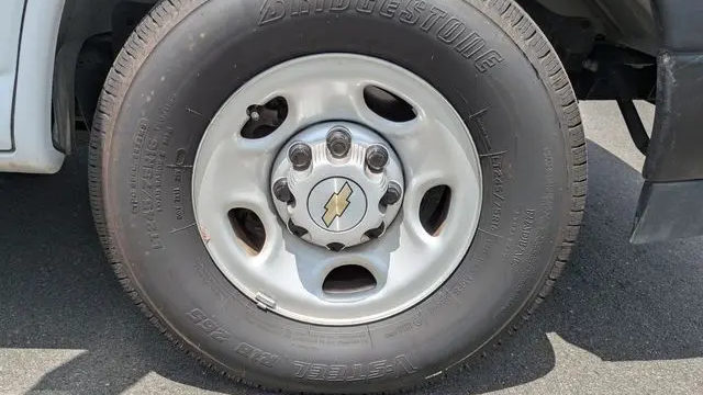 2024 Chevrolet Express LS 3500