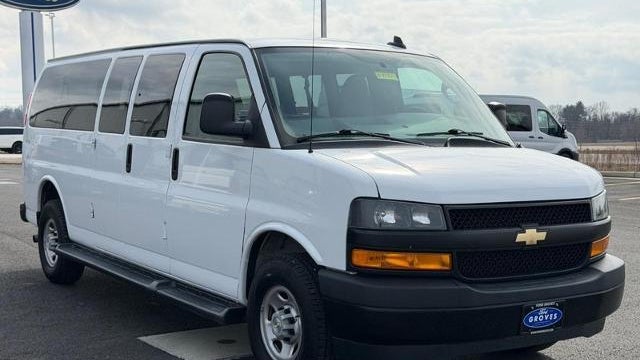 2022 Chevrolet Express LS 3500