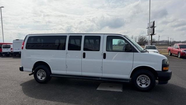2022 Chevrolet Express LS 3500