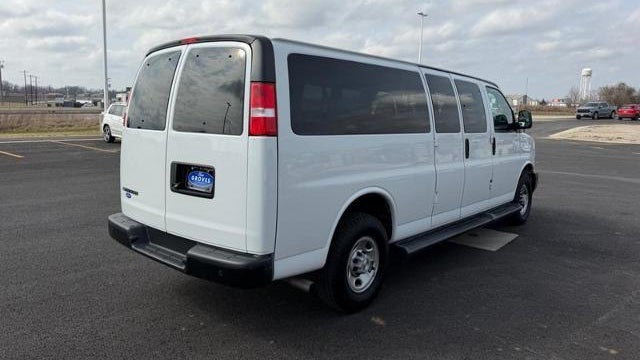 2022 Chevrolet Express LS 3500