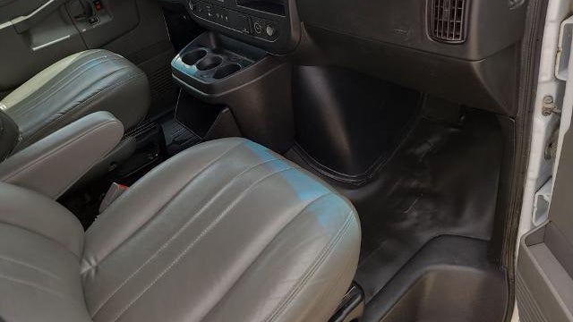 2023 Chevrolet Express LS 3500