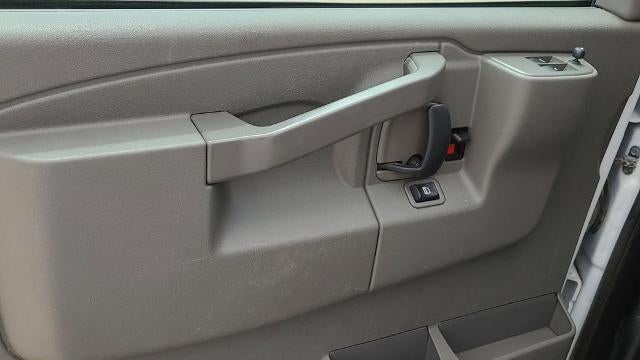 2023 Chevrolet Express LS 3500