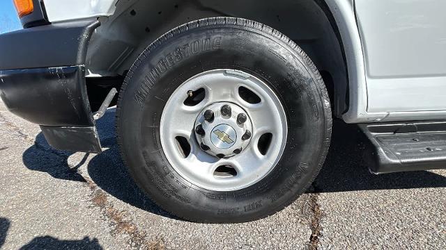 2023 Chevrolet Express LS 3500