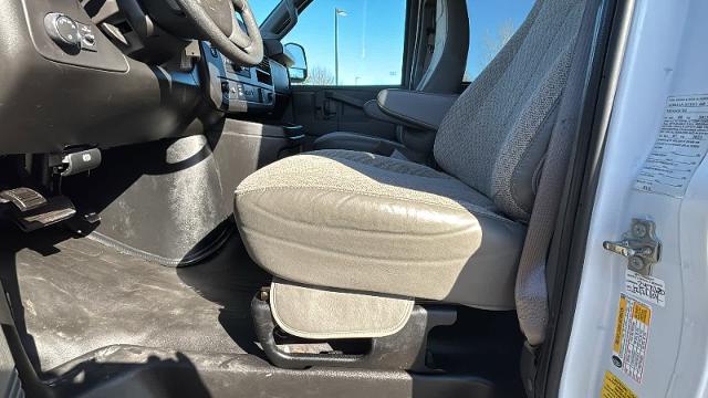 2023 Chevrolet Express LS 3500