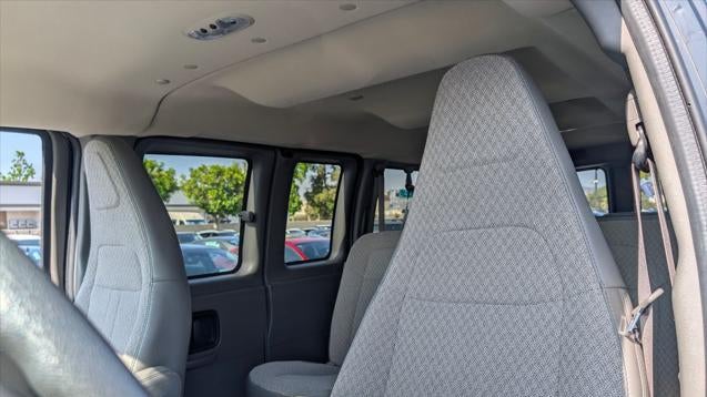 2025 Chevrolet Express LS 3500