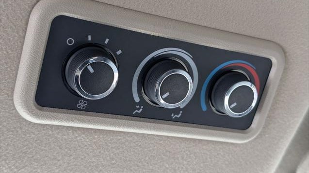 2025 Chevrolet Express LS 3500