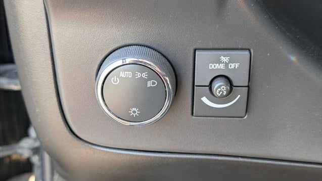 2025 Chevrolet Express LS 3500