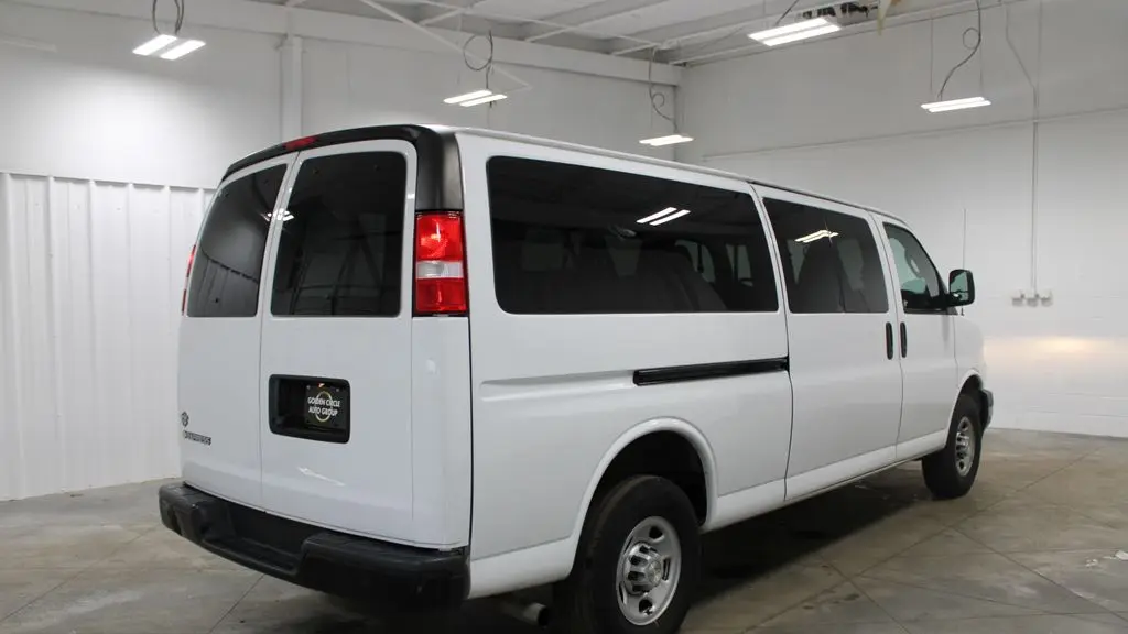 2023 Chevrolet Express LS 3500