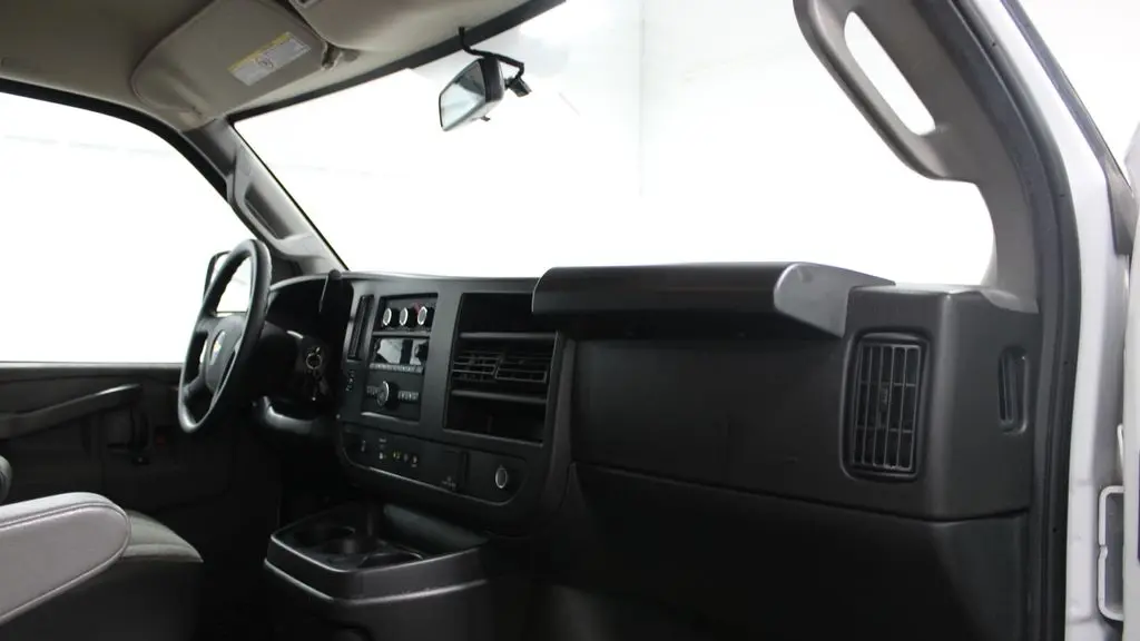 2023 Chevrolet Express LS 3500