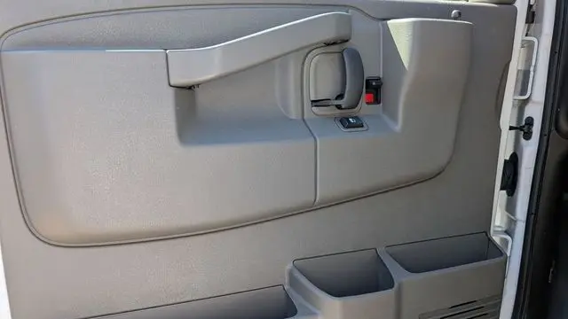 2023 Chevrolet Express LS 3500