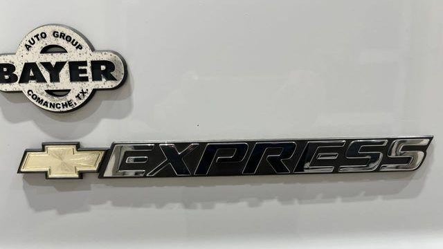 2023 Chevrolet Express LS 3500
