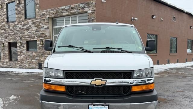 2025 Chevrolet Express LT 3500