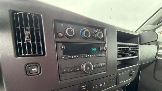 2025 Chevrolet Express LT 3500
