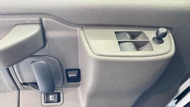 2025 Chevrolet Express LT 3500