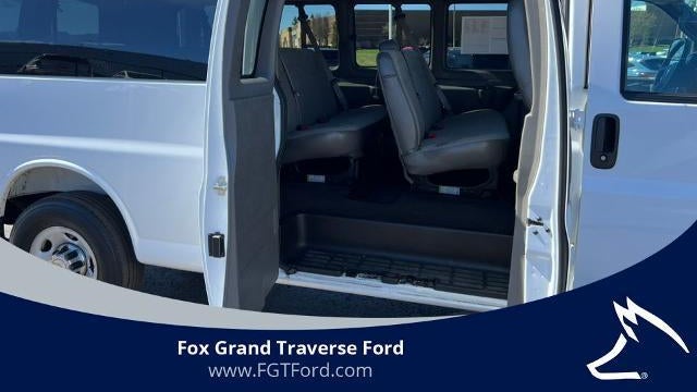 2025 Chevrolet Express LT 3500