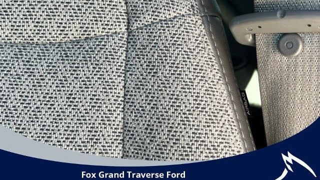 2025 Chevrolet Express LT 3500